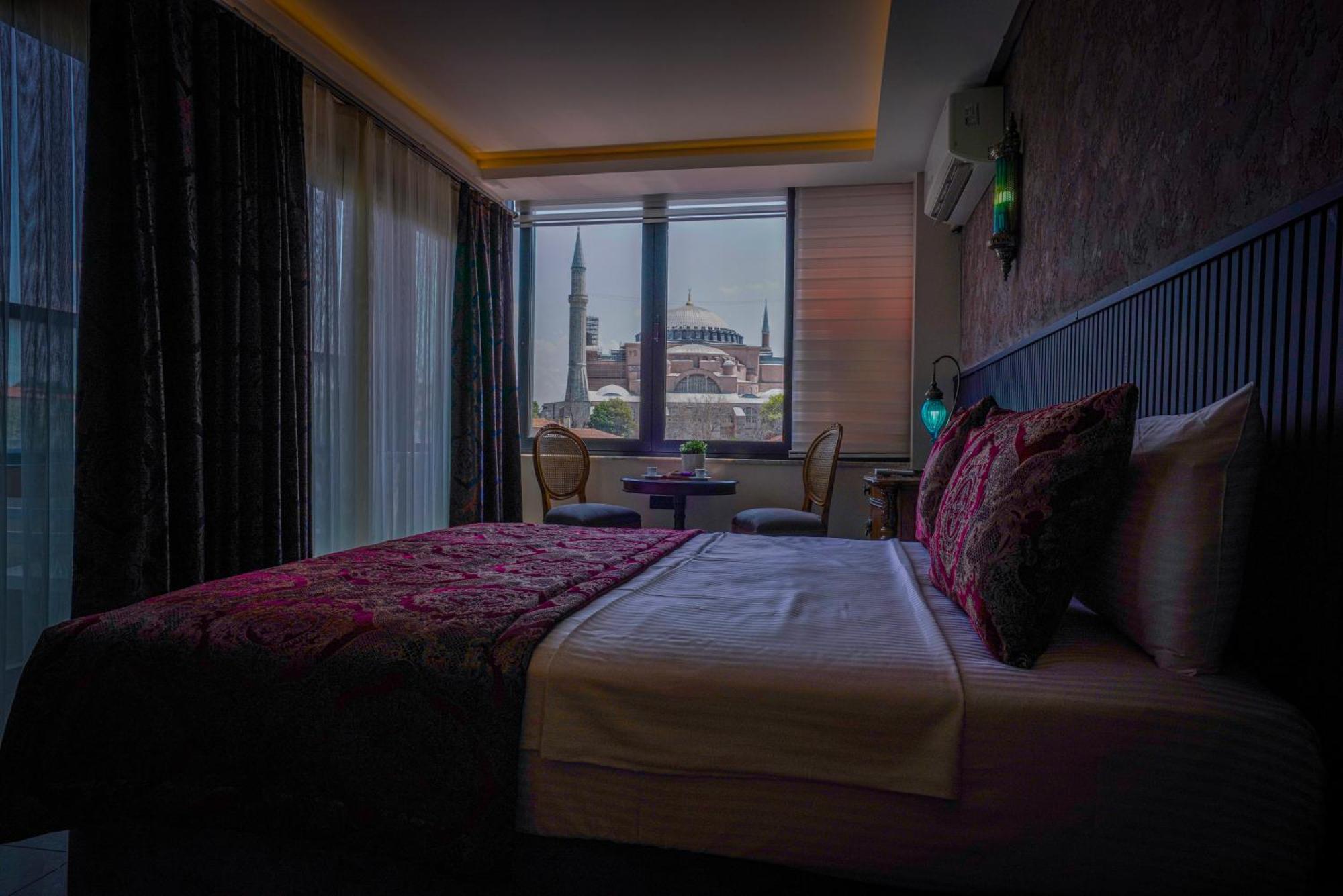 Suite Lit Queen-Size Deluxe